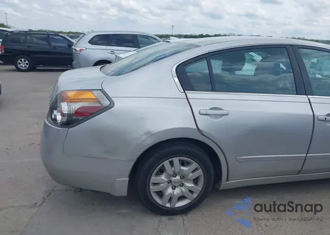 2012 Nissan Altima 2.5 S z USA, uszkodzony, nr VIN 1N4AL2AP7CC174062